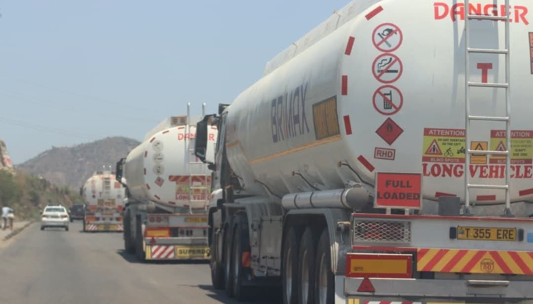 Convoy of 119 fuel tankers heading into Malawi – offering desperate motorists a glimmer of hope
